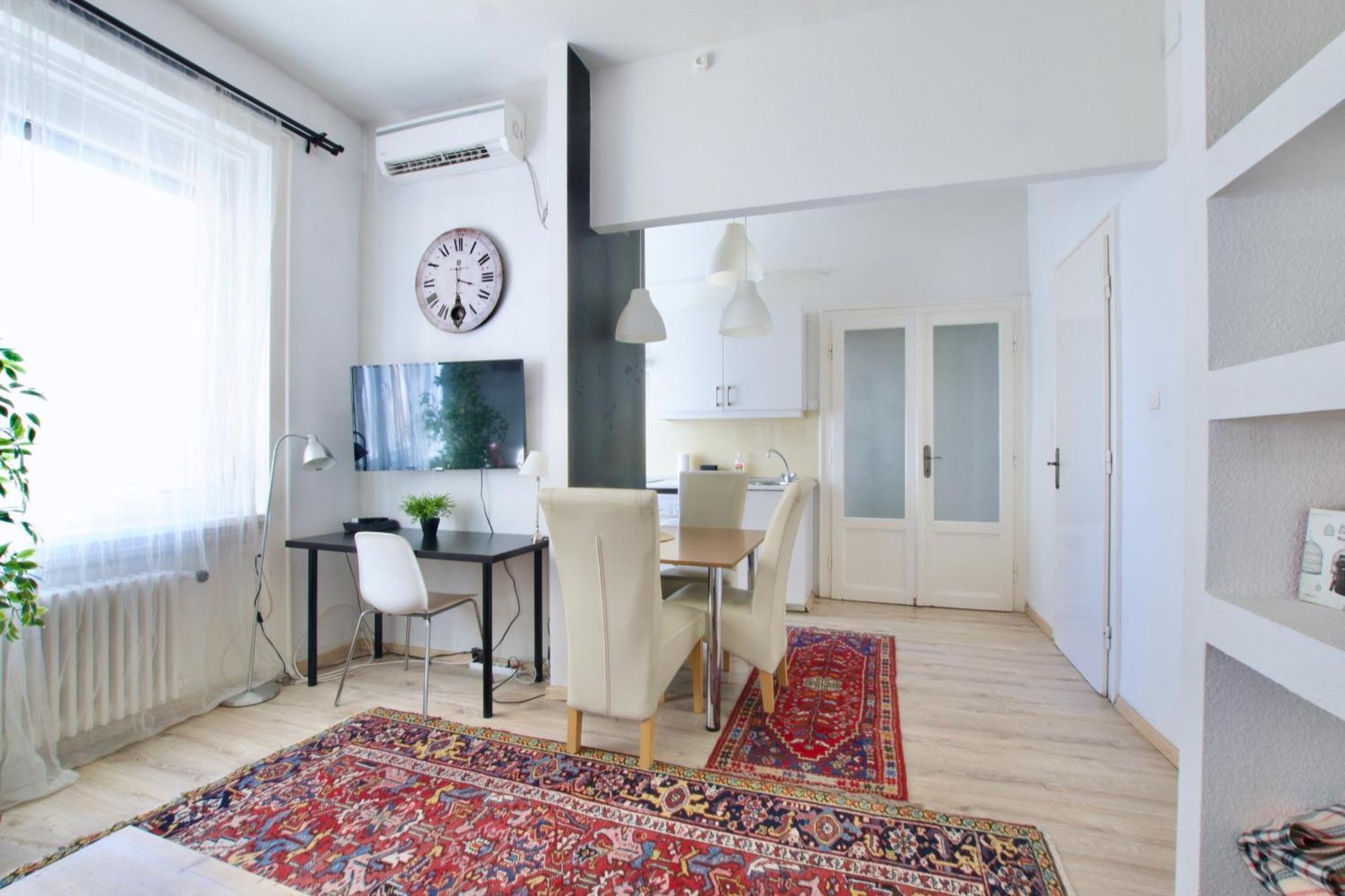 Apartamento Standard Apartment by Hi5 - Károly 23